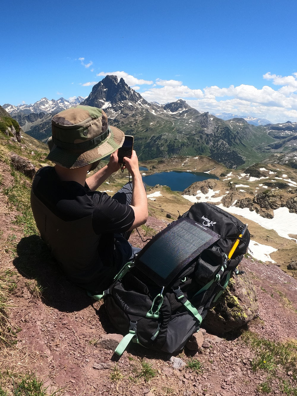 Le Guide Ultime de la Randonnée dans les Pyrénées : Conseils, Itinéraires et Astuces