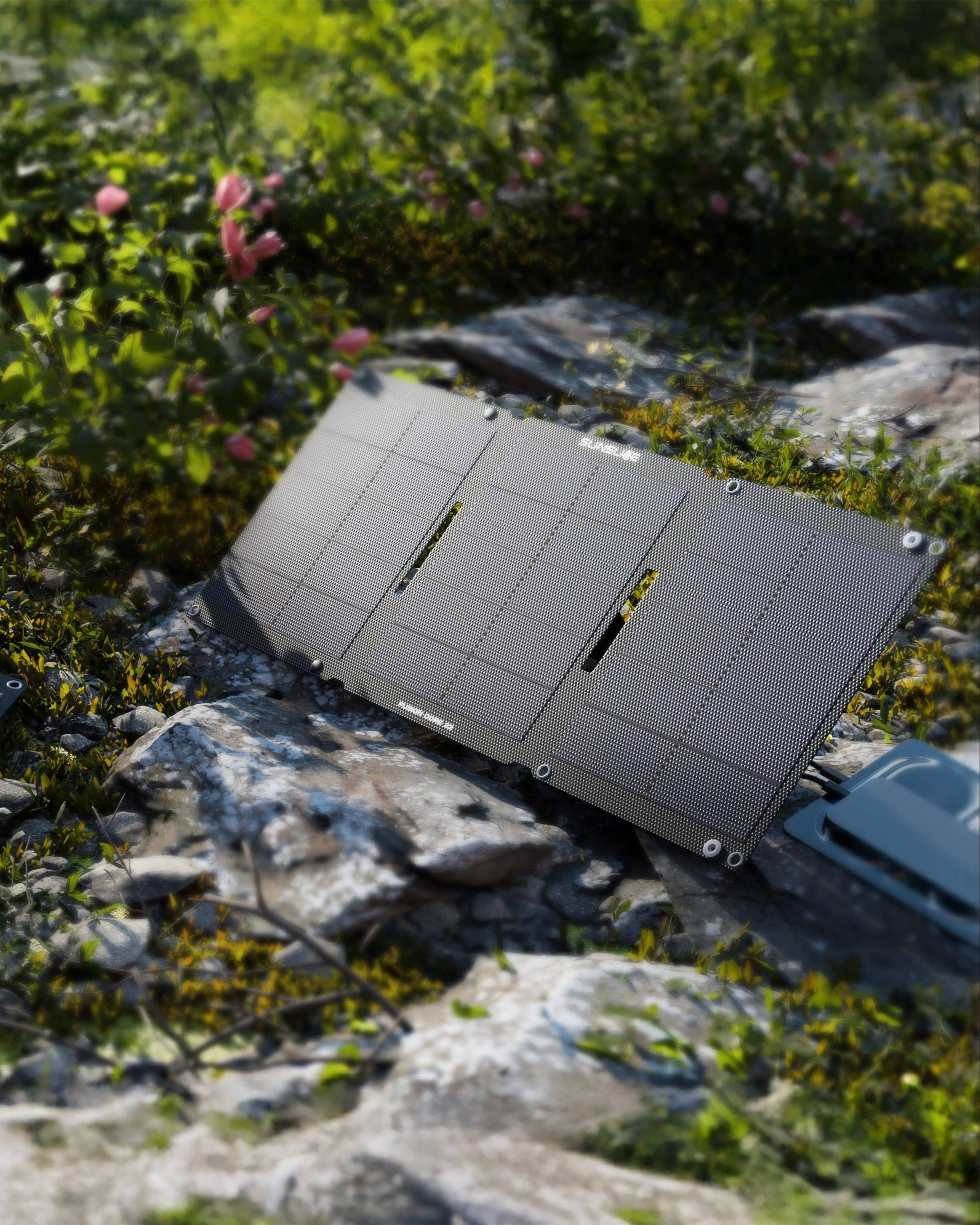 Fusion Core 22 - Portable Solar Panel - Sunslice