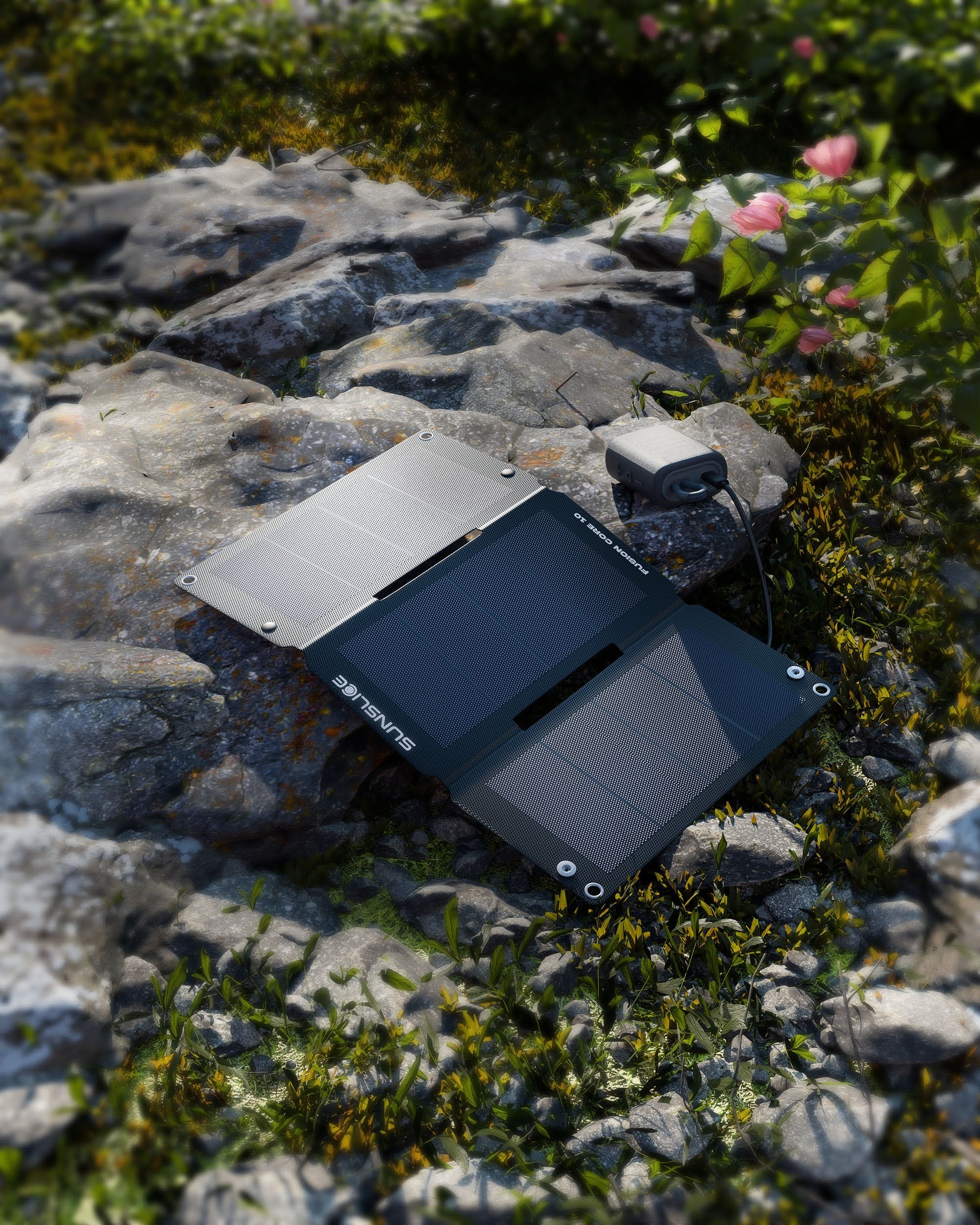 Fusion Core 10 - Mini Portable Solar Panel - Sunslice