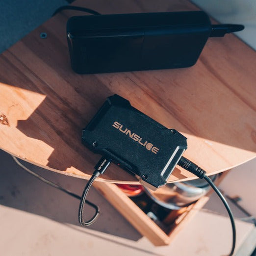Boîte de jonction - Solaire vers USB-A & USB-C (36-42V) - Sunslice