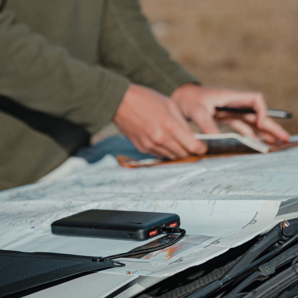 Gravity 10'000 mAh - Fast Portable Power Bank - Sunslice