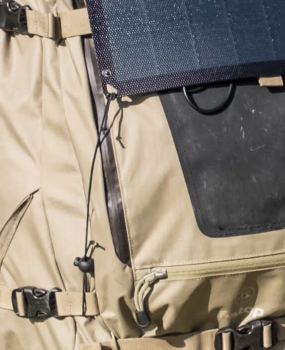 Extra carabiner and elastic band - Sunslice