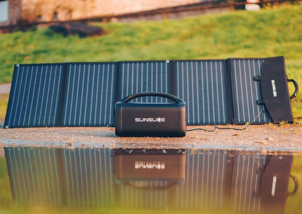 Fusion 150 Watts - Briefcase Portable Solar Panel - Sunslice